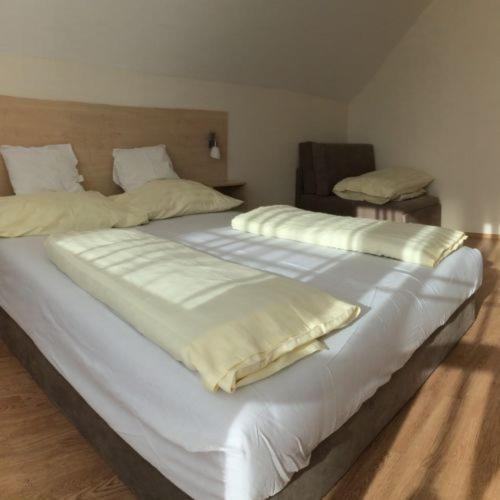 Szaloky Apartmanhaz Gyenesdiás Екстериор снимка